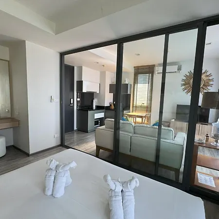 The Deck Condominium By Lofty Patong Exterior photo