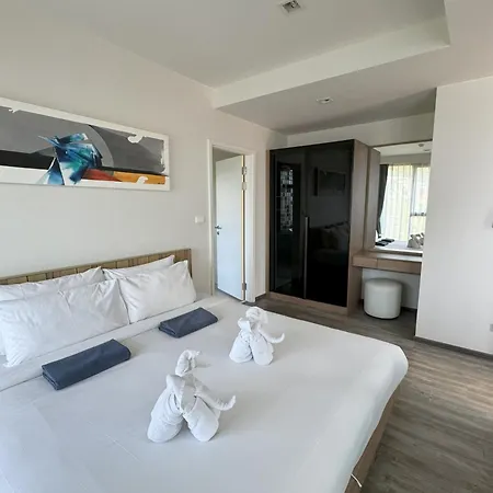 The Deck Condominium By Lofty Patong Exterior photo